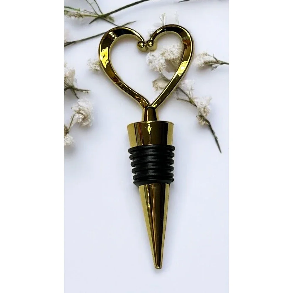 Deluxe Gold Heart Shaped Wine Bottle Stopper with Organza Bag